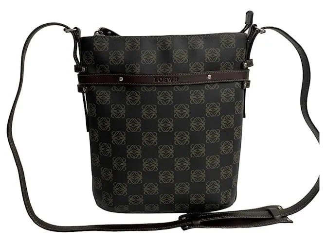 Loewe Castaño 